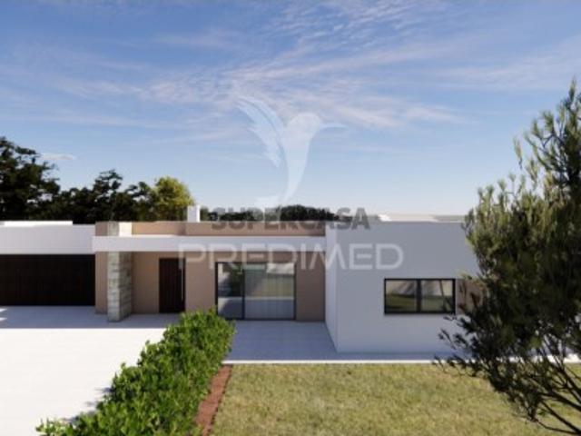 Moradia T3 em Vila Nova da Barquinha