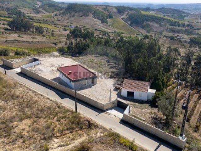 Moradia T3 em Vila Verde dos Francos