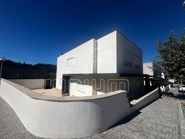 Moradia T3 em Vilarelho Caminha