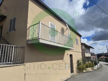 Moradia T3 em Vilarinho das Touças