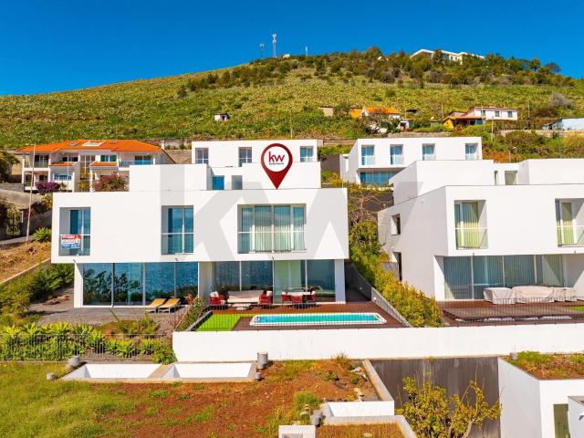 Moradia T3 + Escritório na Melhor Localização do Funchal 302m² São Martinho