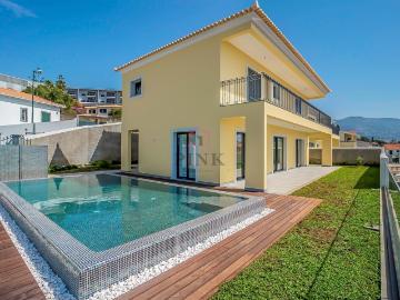 Moradia T3 Funchal 468m² São Martinho