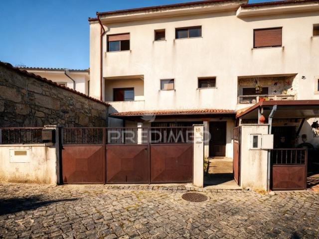 Moradia T3 Ferreiros Amares