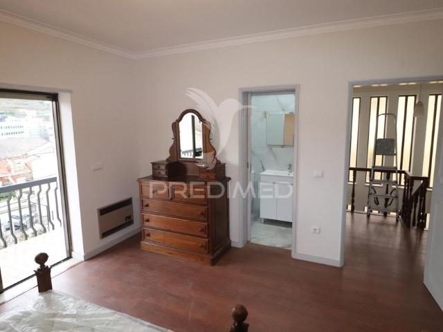 Moradia t3 gualtar arrendamento