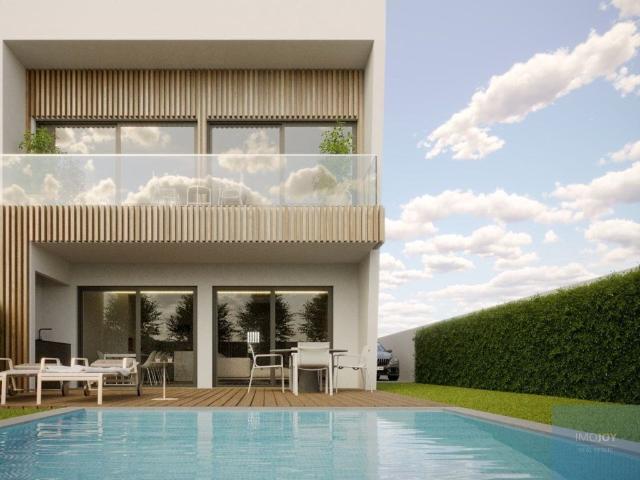 Moradia T3 Geminada com Piscina em Tires 120m² São Domingos De Rana