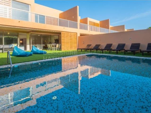 Moradia T3 geminada Herdade dos Salgados 237m² Guia