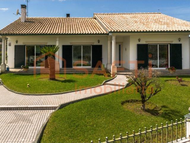 Moradia T3 Independente Pombal 0m² Almagreira