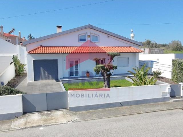 Moradia T3 Isolada com Jardim
