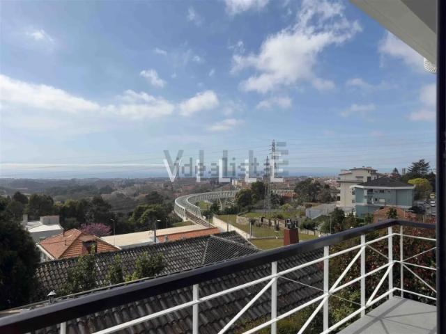 Moradia T3 Isolada com Jardim e Vista Mar A 240 m do Metro Mafamude e Vilar do Paraíso Vila Nova de Gaia