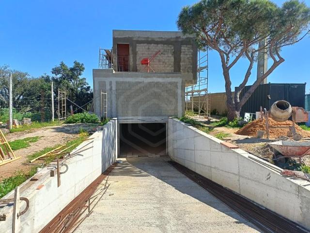 Moradia T3 isolada com piscina e garagem em Castro Marim, Al. 128m² Castro Marim
