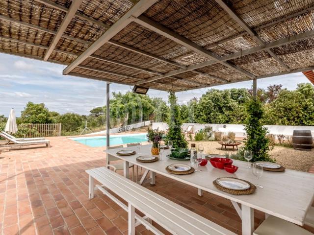 Moradia T4 com jardim e piscina, em Melides, Grândola