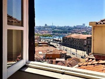 Moradia T3 para alugar no Porto