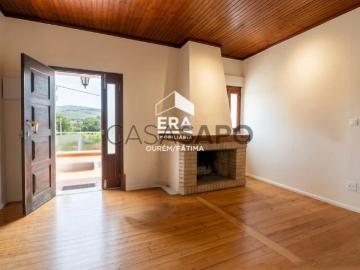 Moradia T3 para alugar em Ourém
