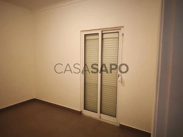 Moradia T3 para alugar em Almada