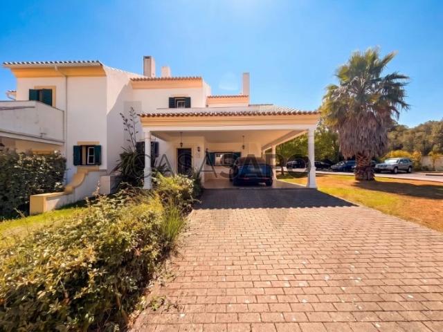 Moradia T3 para alugar em Sintra