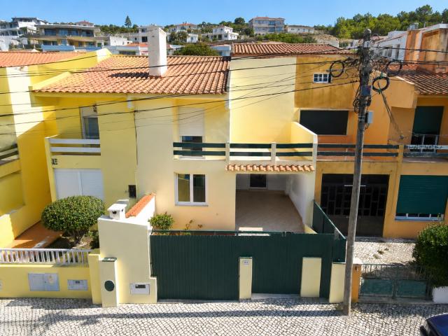Moradia T3, para arrendamento, em Aldeia de Juzo