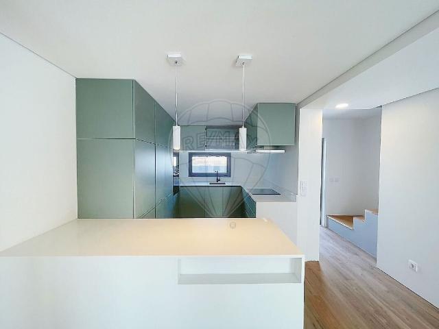 Moradia T3 para arrendar em Cascais e Estoril, Cascais RE/MAX Portugal