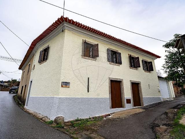 Moradia T3 para arrendar em Belazaima do Chão, Castanheira do Vouga e Agadão, Águeda RE/MAX Portugal