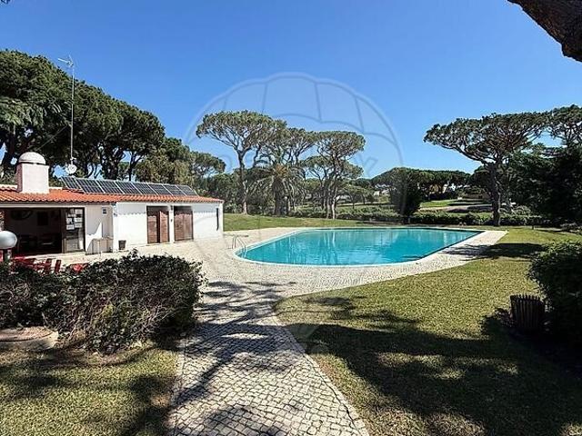 Moradia T3 para arrendar em Quarteira, Loulé RE/MAX Portugal