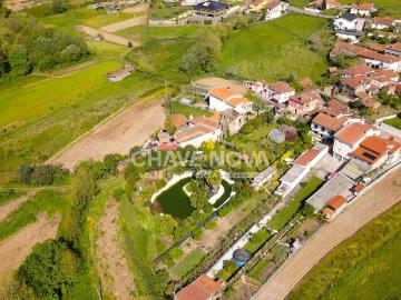 Moradia T3 para reconstrução em Argoncilhe