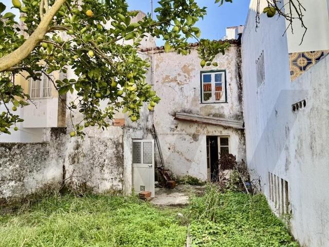 Moradia T3 para recuperar — no coração do centro histórico d. 114m² Santiago do Cacém, Santa Cruz e São Bartolomeu da Serra