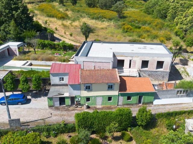 Moradia T3 para remodelaçao em Adaúfe, Braga Oportunidade Única!