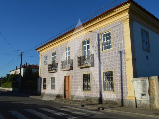Moradia T3 para restauro em Mourisca do Vouga Águeda