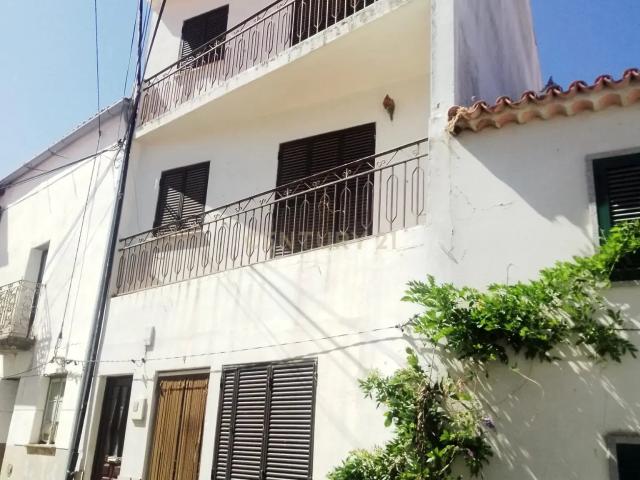 Moradia T3 prontra a habitar em Rosmaninhal | Idanha a Nova | Castelo Branco