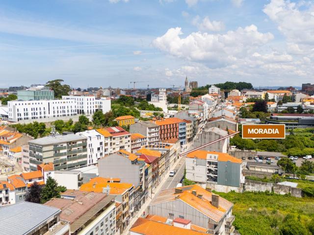 Moradia T3 Rua Santa Catarina
