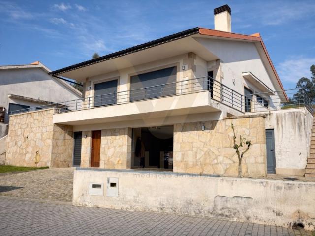 Moradia T3 | Rebordões Santa Maria Ponte de Lima