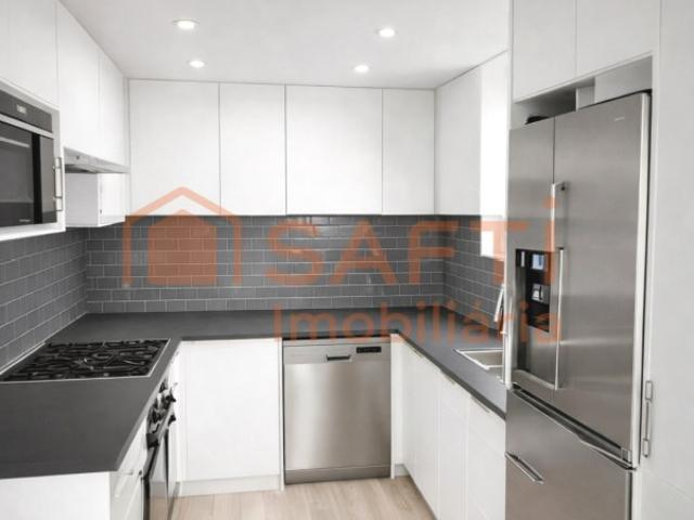 Moradia T3 Renovada no centro de Santarém