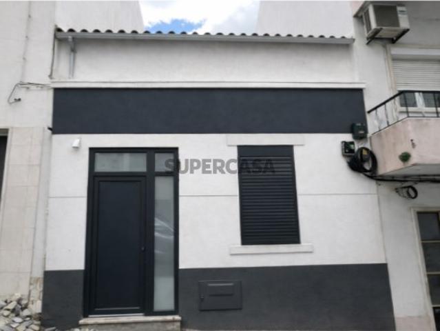 Moradia T3 Santarém *RIOMAGIC