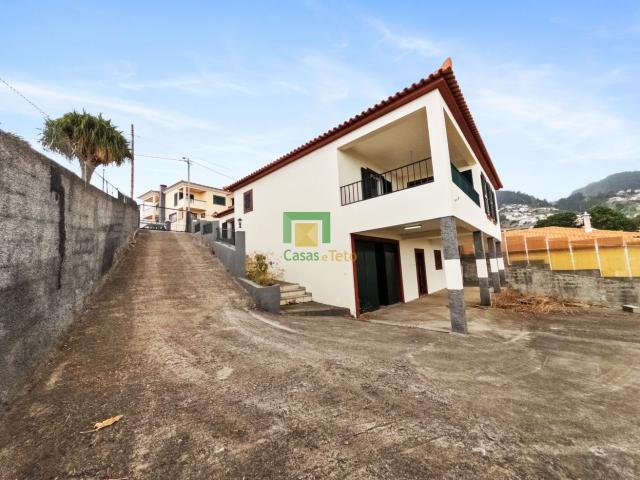 Moradia T3 Santo António 360m² Santo António Funchal