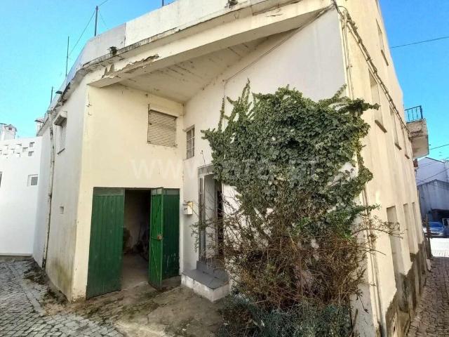 Moradia T3 / Seia, Sabugueiro
