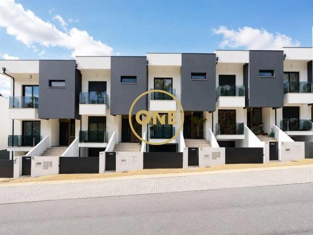 Moradia T3 Seminova em Gondifelos – Conforto e Modernidade