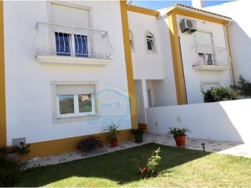 Moradia T3 situada em Silveira 150m² Silveira