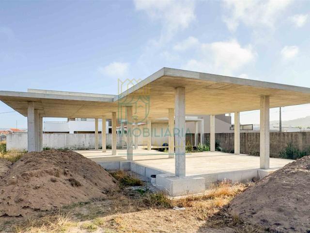 Moradia T3 Térrea com Piscina – Junto a São Martinho do Port. 133m² Alfeizerão
