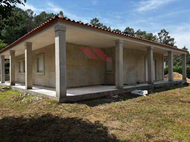 Moradia T3 Térrea em Pedra São Paio, Giela