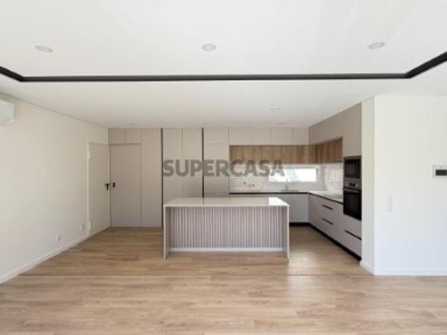 Moradia T3 Térrea | Fernão Ferro