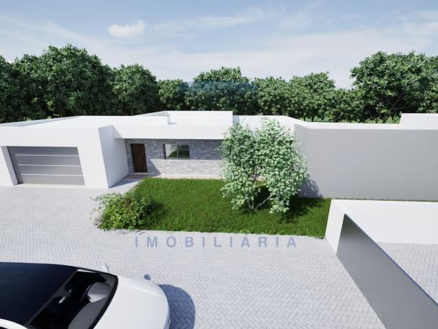Moradia T3 térrea isolada nova com piscina em Pataias, a 10. 284m² Pataias