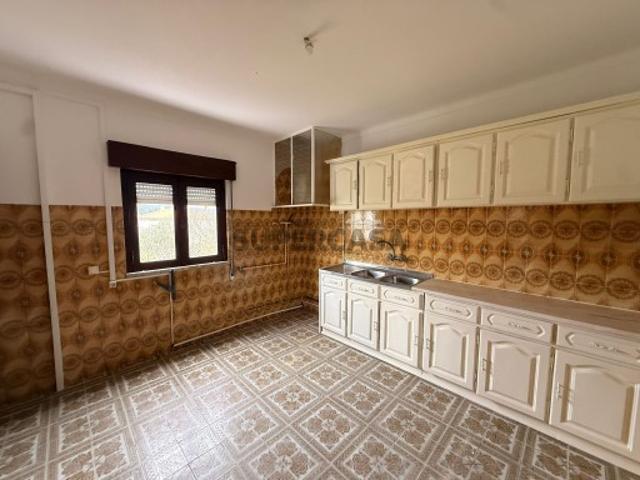 Moradia T3||Campo|| Tomar|| Espaço exterior||