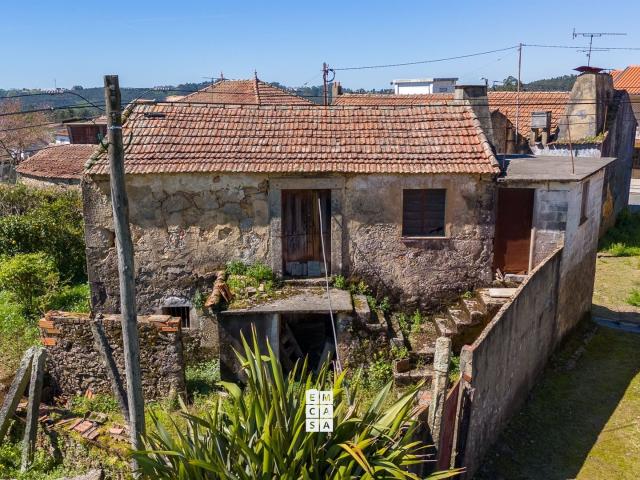 Moradia T3 Venda em Nogueira do Cravo e Pindelo,Oliveira de. 104m² Vila Chã, Codal e Vila Cova de Perrinho