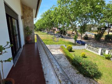 Moradia T3 +1 Nadadouro, Caldas da Rainha, arrendamento CAL 217113
