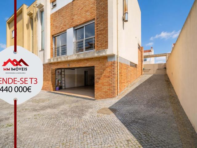 Moradia T3 | 3 Frentes | Maia | Jardim e Espaço Exterior | Garagem Fechada