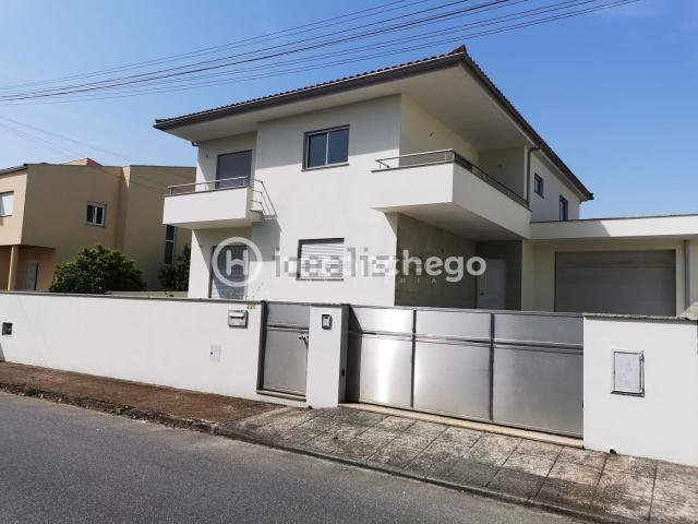 Moradia, Tamel São Veríssimo