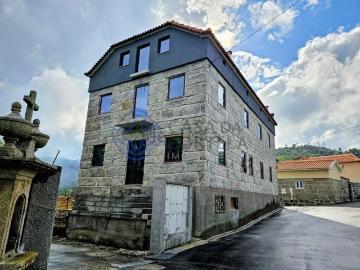 Moradia, Termas de São Vicente