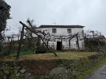 Moradia, Termas de São Vicente