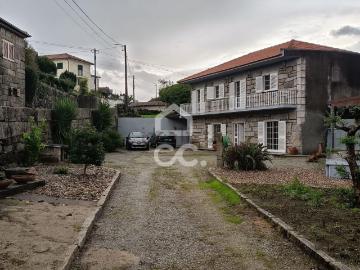 Moradia, Termas de São Vicente