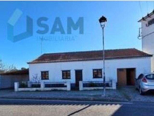 Moradia Térrea 216m² São Bartolomeu De Messines
