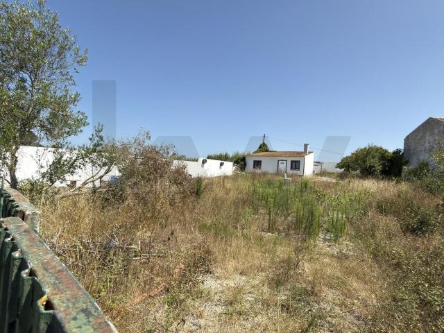 Moradia térrea 2 assoalhadas em A do Ruivos, Bombarral num l. 54m² Carvalhal